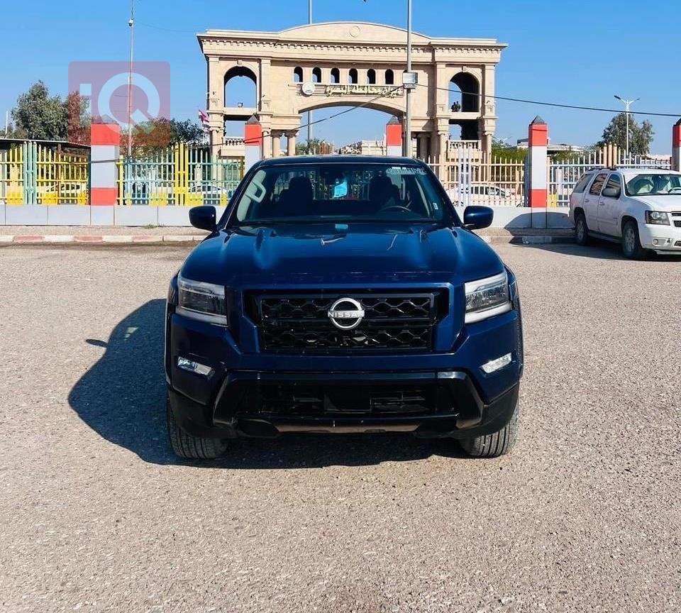 نيسان فرونتر